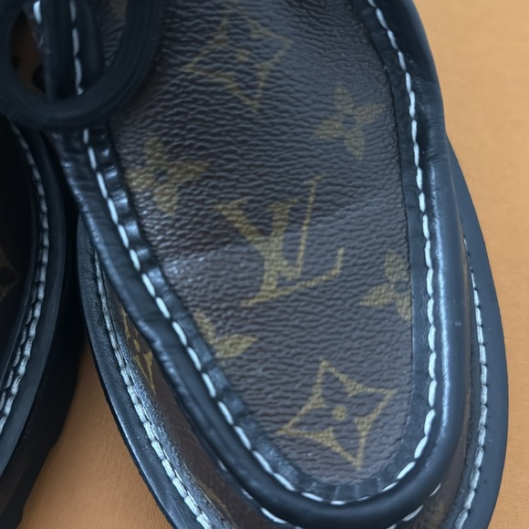 Louis Vuitton LV Beaubourg Platform Derby - Picture 6 of 11